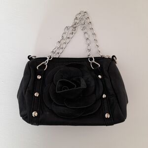 🦚3/$15🦚Mini Black Floral Chain Bag